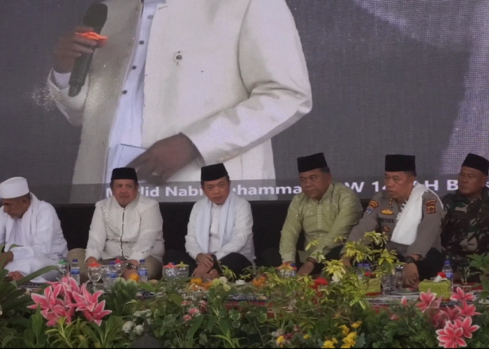 Gubernur Al Haris Hadiri Maulid Nabi di Daaru At-Tauhid, Tekankan Ukhwah Islamiyah