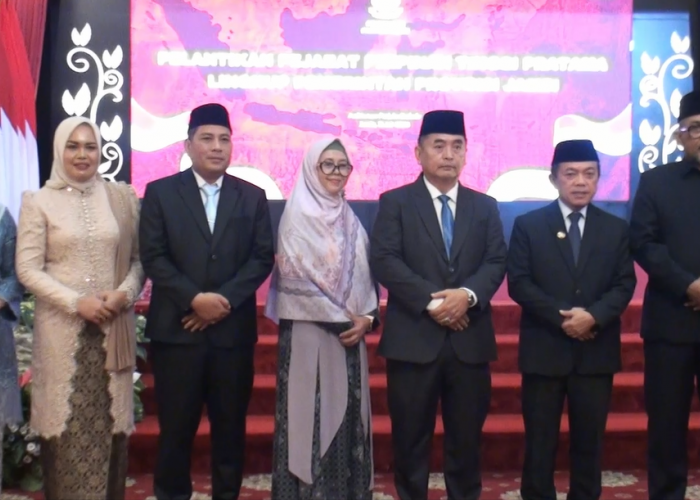 Tekankan Penguatan Kinerja, Gubernur Al Haris Lantik 5 Pejabat Pimpinan Tinggi Pratama