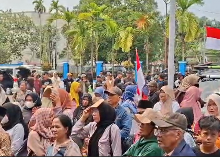 Ratusan Massa Kepung Kantor BPN Muaro Jambi, Desak Kepastian Lahan 1.500 Hektare 