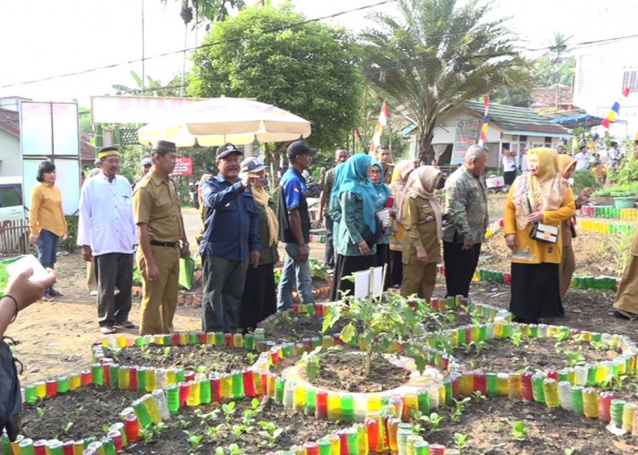 RT 03 Perumahan Amuntai Kelurahan Simpang Rimbo Ikuti Penilaian Kampung Bantar