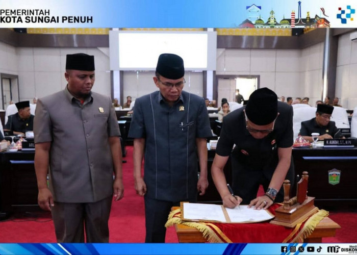 Wawako Azhar Sampaikan LKPJ 2025 di DPRD