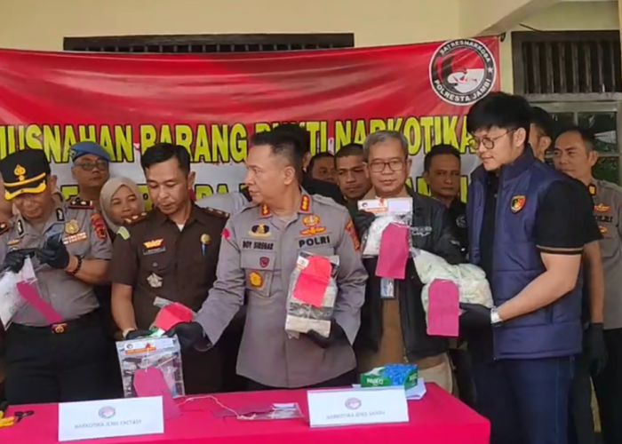 Polresta Jambi Musnahkan 2 Kg Sabu dan Ribuan Ekstasi, Selamatkan 35 Ribu Jiwa