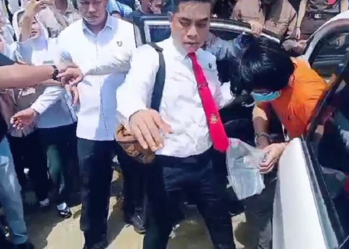 Update Kasus Pembunuhan Dosen Cantik Di Bungo, Polisi Gelar Rekontruksi Dengan 52 Adegan