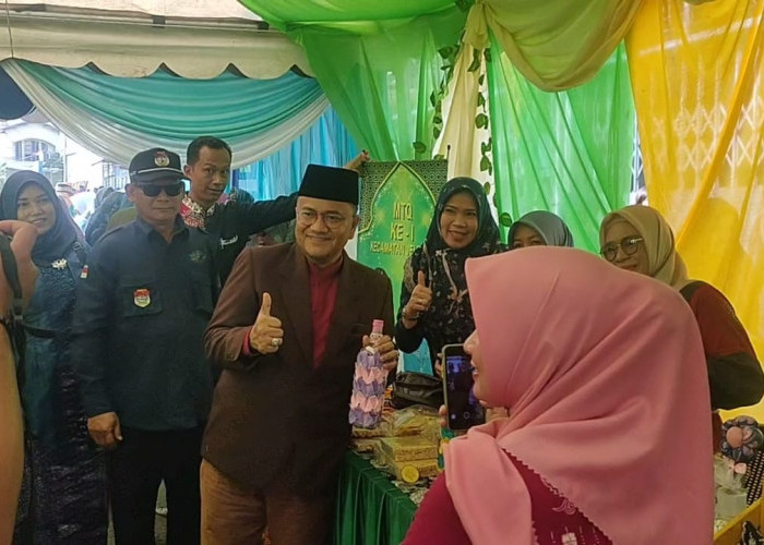 Maulana Lepas Pawai Taaruf MTQ Ke 1 Kecamatan Jelutung