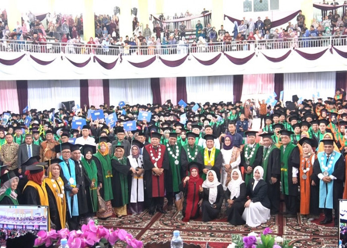 Wisuda Sarjana Ke-68, UIN STS Jambi Luluskan 1640 Wisudawan