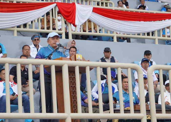 Buka Gubernur Cup di Stadion Swarnabhumi Al Haris Harap Ada Talenta-talenta Sepak Bola dari Jambi