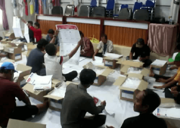 Kekurangan dan Kerusakan Surat Suara Untuk DPRD di Kabupaten Batanghari Capai 2.025 Lembar
