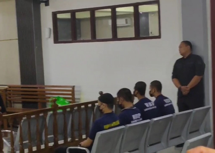 Jaksa Tuntut 4 Terdakwa 12 Tahun Penjara Dalam Kasus Oknum Polisi Perkosa Wanita Inisial CA 