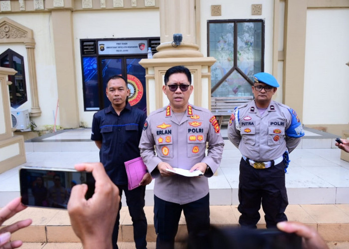 Mobil Pajero Tabrak Pagar Mapolda Jambi, Pengemudi Positif Narkoba dan Miras