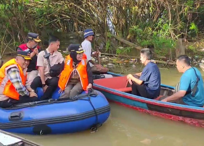 Pemkot Jambi Siapkan Perahu Untuk Warga Mencoblos di Wilayah Banjir