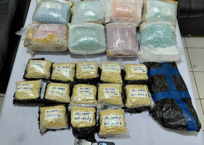 53 Ribu Butir Ekstasi dan 897 Etomidate Digagalkan Masuk Sarolangun, Dua Kurir Dibekuk Saat Singgah di SPBU