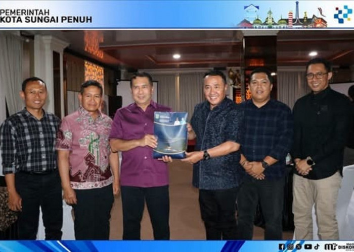 Wali Kota Sungai Penuh Hadiri Jamuan Makan Malam Bersama Pangdam XX/TIB