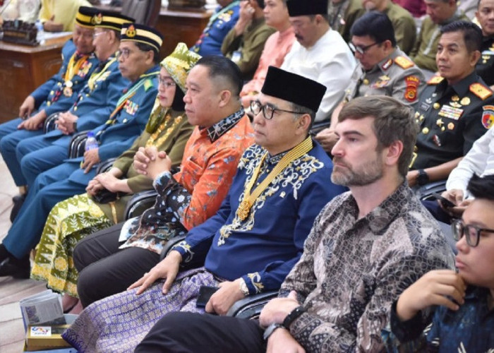 Kota Jambi Jadi Perhatian Dunia, Konsul Jendral Of US di Medan Utus Perwakilan di Paripurna Istimewa HUT DPRD
