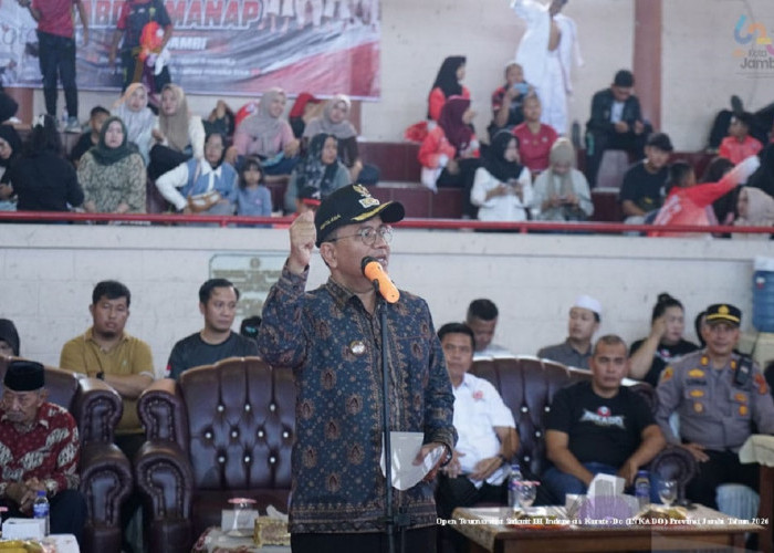 Walikota Maulana Buka Open Tournament Sirkuit III INKADO Provinsi Jambi