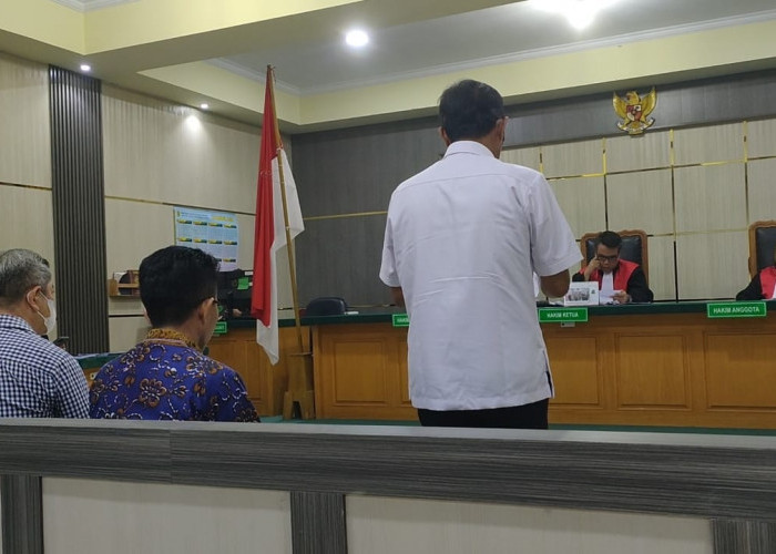 Bacakan Pledoi Sambil Menangis, Tiga Terdakwa Korupsi PDAM Jambi Memohon Dibebaskan