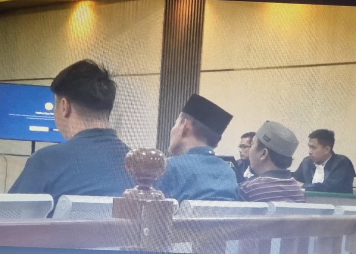  Tiga Terdakwa Kasus Dugaan Korupsi Pajak Kendaraan Menolak Esepsi
