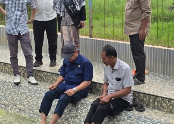 Aek Hangat Tebo Ilir Menanti Sentuhan Pembangunan, Kunjungan Cek Endra, Bawa Harapan Baru!