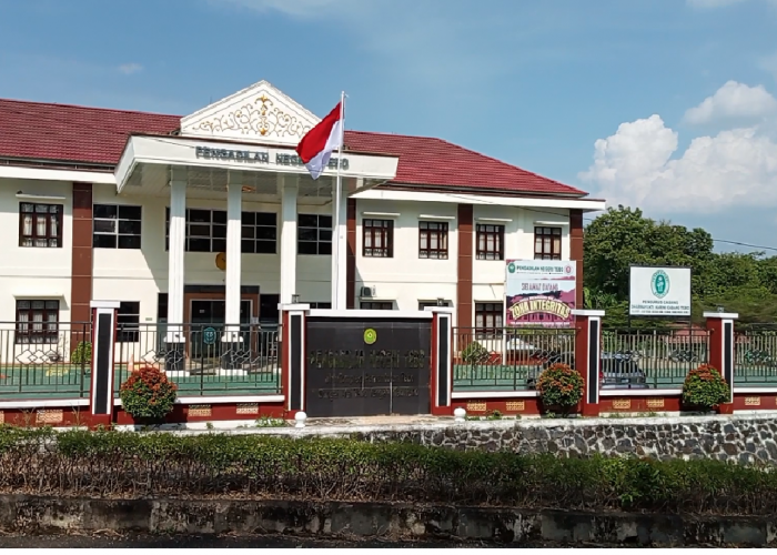 Menangis di Ruang Sidang, Terdakwa F Minta Maaf kepada Korban dan Keluarga