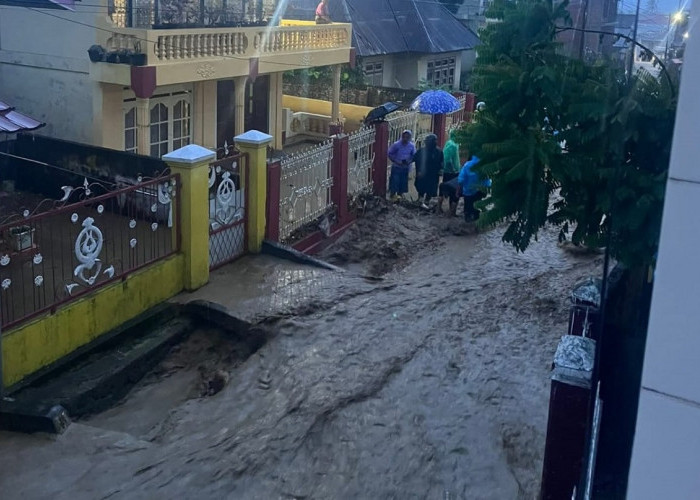 Banjir Bandang Terjang Tanjung Pauh Mudik, Warga Terdampak