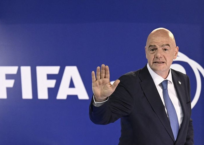 Jokowi Akan Berikan Bintang Tanda Jasa Untuk Presiden FIFA Gianni Infantino