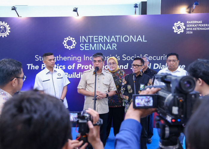 Menaker Tekankan Perusahaan Sesuaikan Tugas Magang dengan Latar Pendidikan Peserta