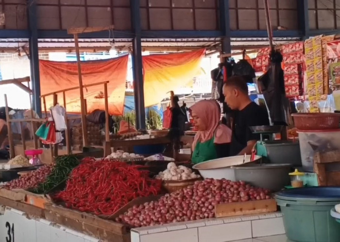 Harga Cabai dan Bawang Alami Kenaikan di Sungai Penuh Jelang Nataru