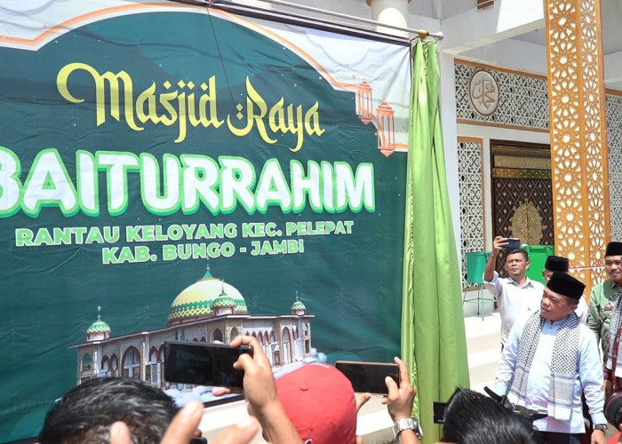 Resmikan Masjid Raya Baiturahim di Pelepat, Al Haris Tegaskan Pemerintah Memiliki Kewajiban Bangun Masjid