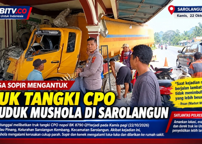 Diduga Sopir Mengantuk, Truk Tangki CPO Seruduk Mushola di Sarolangun