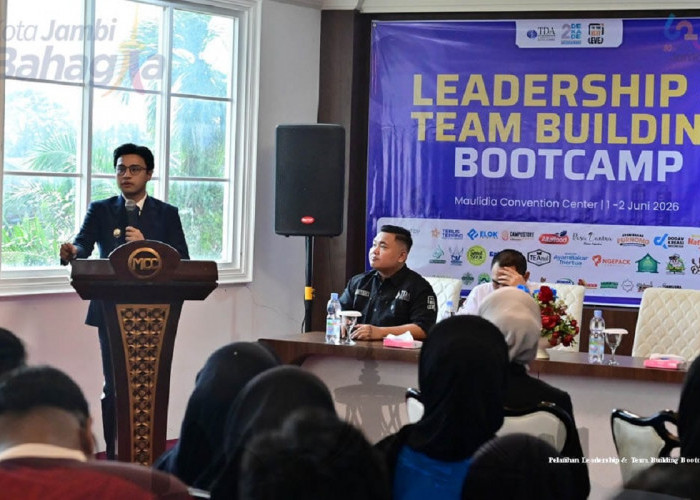 Dorong UMKM Naik Kelas, Wawako Diza Buka Pelatihan Leadership & Team Building Bootcamp for Employee