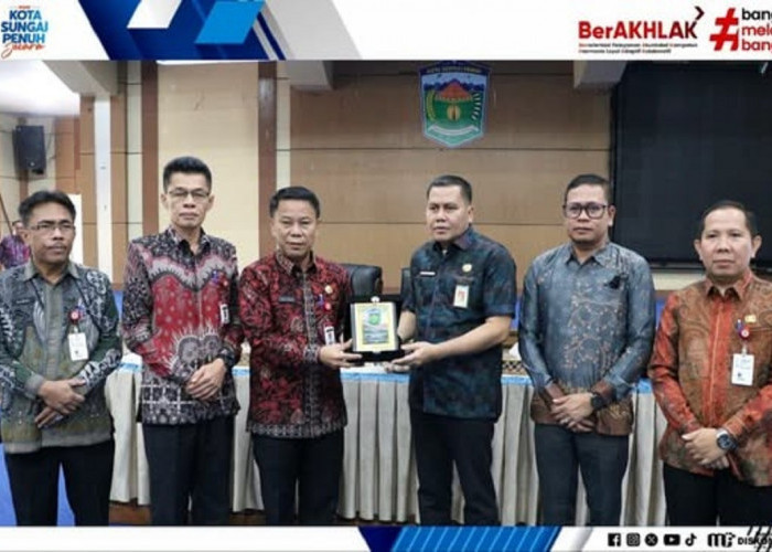 Sekda Alpian Terima Study Banding Dinkes Sarolangun Di Kota Sungai Penuh