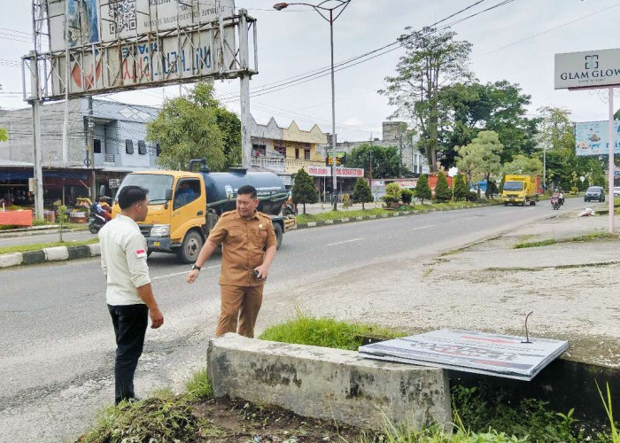 Wah !!! 60 Persen Drainase Di Kota Sarolangun Dalam Kondisi “Buntu”, Ini Kata Kadis DLH Sarolangun