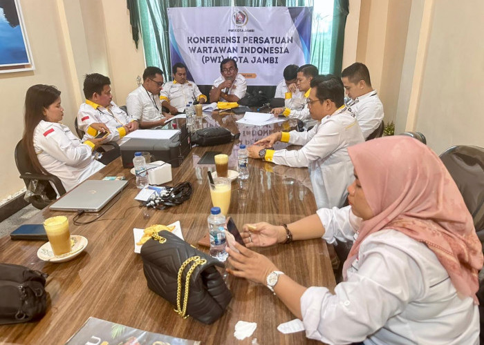 Irwansyah Kembali Pimpin PWI Kota Jambi Setelah Terpilih Secara Aklamasi
