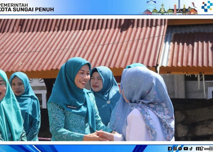 Ketua TP-PKK Kota Sungai Penuh Tinjau Kesiapan Desa Pondok Agung Hadapi Lomba PKK Tingkat Provinsi