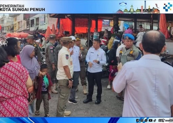 Sidak Pasar Pasca Lebaran, Sekda Alfian Cek Penertiban dan Kesiapan Petugas