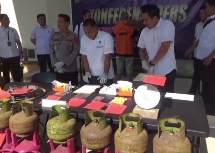 Polda Jambi Gerebek Gudang Pengoplosan Gas LPG di Muara Bulian, 1 Pelaku Diamankan