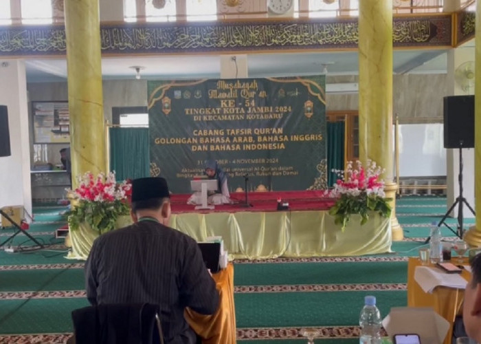 Peserta MTQ ke-54 Kota Jambi Cabang Lomba Tafsir Bahasa Indonesia Bersaing Ketat