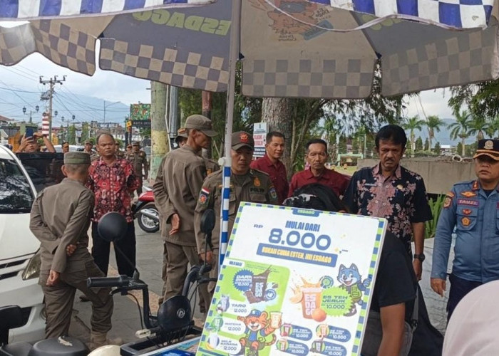 Satpol PP Sungai Penuh tertibkan PKL Area Pusat Kota