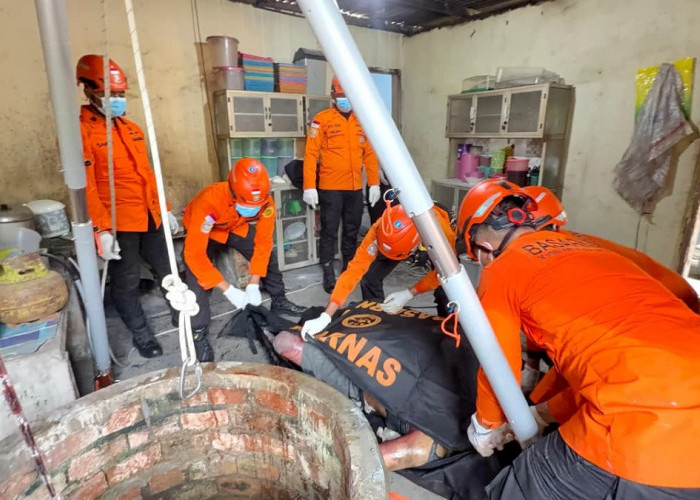 Warga Muaro Jambi Ditemukan Meninggal Dunia di Dalam Sumur, Tim SAR lakukan Evakuasi