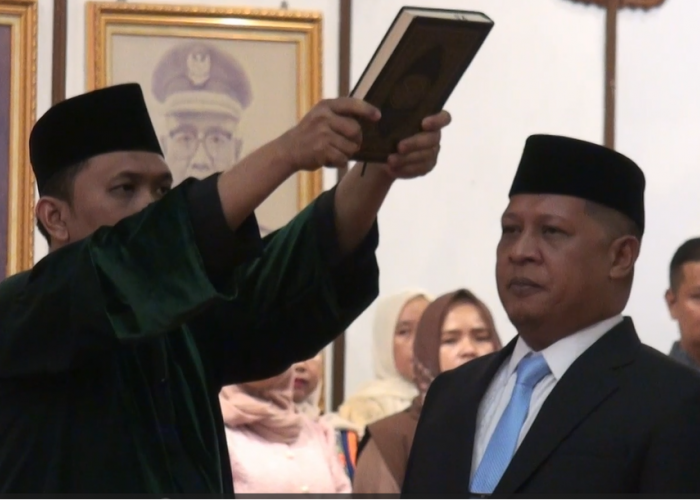 Gubernur Al Haris Jelaskan Pertimbangan Lantik Atma Jaya Sebagai Kadis DP3AP2