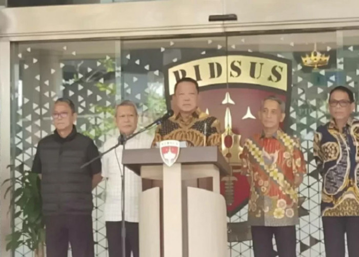 Bantah Isu Mundur, Alumni Unja Febrie Adriansyah Tegaskan Masih Jalankan Tugas sebagai Jampidsus