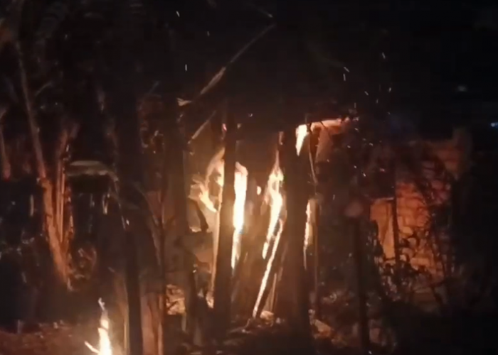 Akibat Tungku Masak, Rumah Warga Muara Bulian Nyaris Terbakar