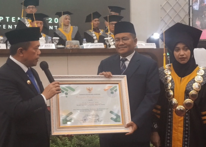 Hadiri Wisuda IAIMA Jambi, Al Haris Ajak Wisudawan Terus Belajar dan Berkontribusi