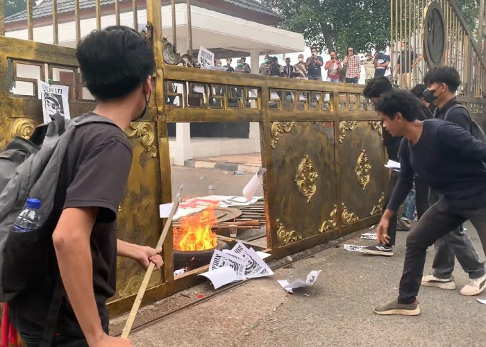 Mahasiswa Dan Masyarakat Desak Pemprov Jambi Atasi Kabut Asap