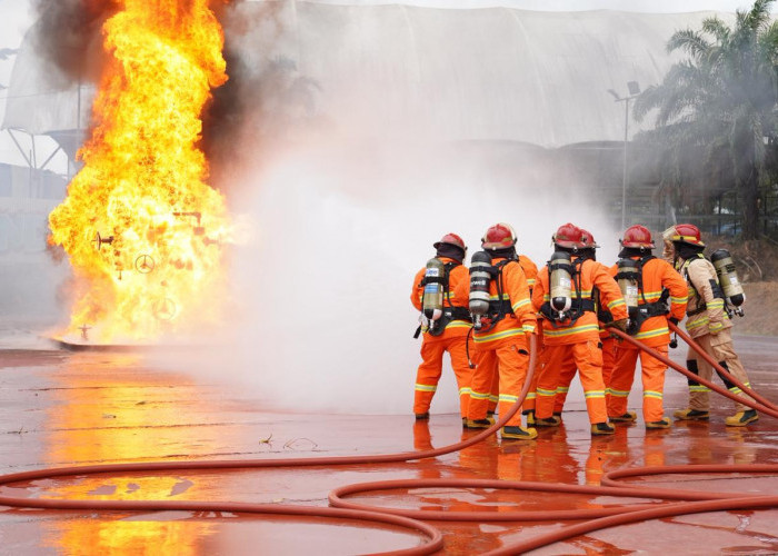 PHR Zona 1 Unjuk Kesiapsiagaan di Fire Rescue Challenge 2025   