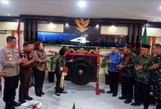 Bupati BBS Hadiri Tasyakuran, Tegaskan Pengadilan Negeri Sengeti Naik Kelas Harus Diikuti Layanan Prima