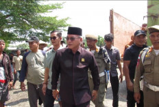 Ratusan Pengrajin Batu Bata Sungai Gelam Demo, Ketua DPRD Muaro Jambi Janji Panggil Semua Instansi
