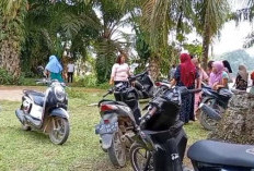 Emak - emak Desa Teluk Langkap Tolak Kedatangan Personel Polres Tebo