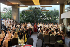 Ramadan 1447 H - 2026, Aston Jambi Berbagi Buka Bersama Manajemen Aston Jambi dengan Panti Asuhan Bina Insani 