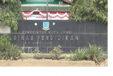 Kabut Asap, PJJ Masih Berlanjut, Disdik Jambi Belum Siapkan Bantuan Kuota Internet Gratis