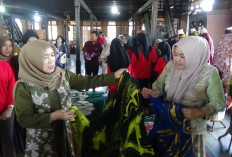 Hj. Hesti Haris Dorong Lahirnya Wirausaha Muda Melalui Pelatihan Batik Kontemporer PKW